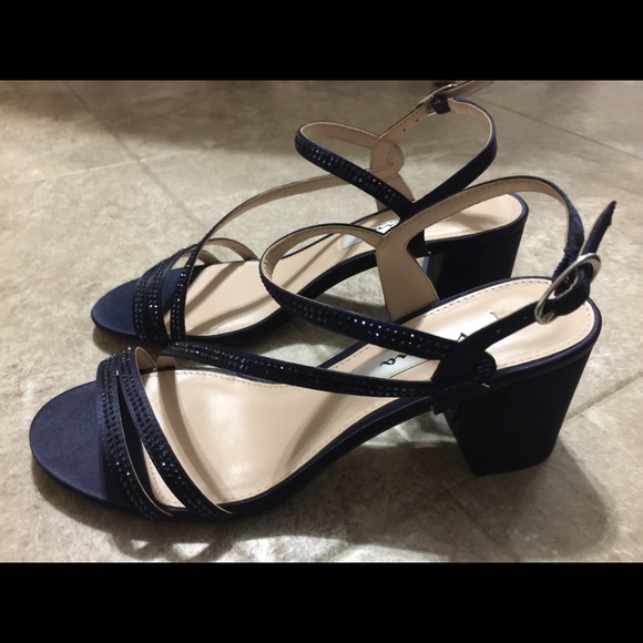 womens navy sandals